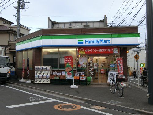 ファミリーマート堀ノ内三丁目水道通り店の画像