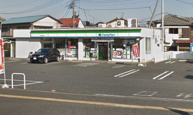 ファミリーマート 千葉武石町店の画像