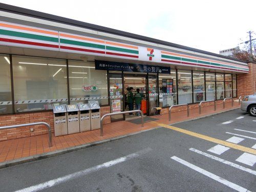 セブン-イレブン 堺大阪労災病院前店の画像