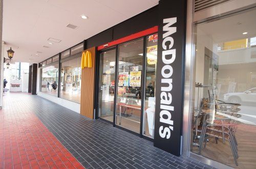 マクドナルド 万代シティ店の画像