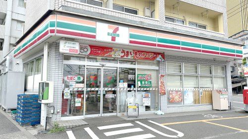 セブンイレブン 帝京大前店の画像