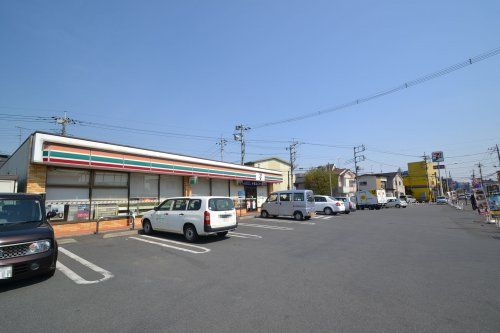 セブンイレブン 所沢泉町店の画像