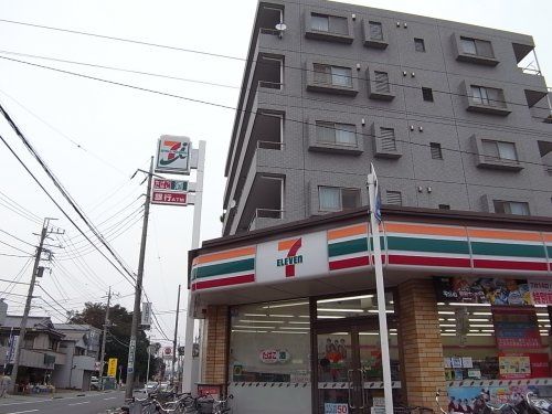 セブンイレブン 船橋薬円台駅前店の画像