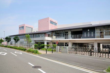 横浜市立十日市場小学校の画像