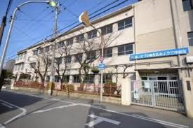 堺市立三国丘中学校の画像