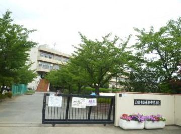 彦糸中学校の画像