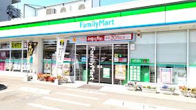 ファミリーマート 粕屋門松店の画像