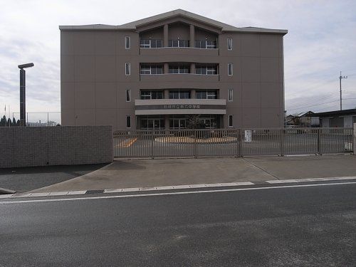 前橋市立第六中学校の画像