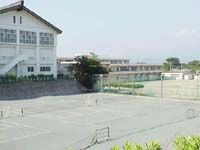 吉岡中学校の画像