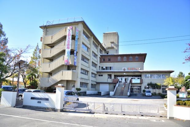 越谷市立大相模中学校の画像