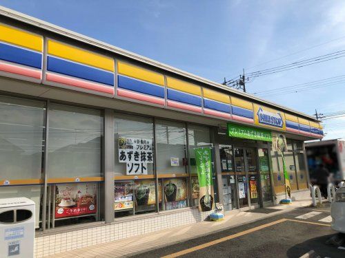 ミニストップ 嵐山川島店の画像