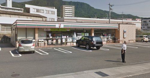 セブンイレブン 広島長楽寺店の画像