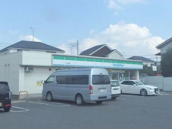 ファミリーマート 川越笠幡店の画像