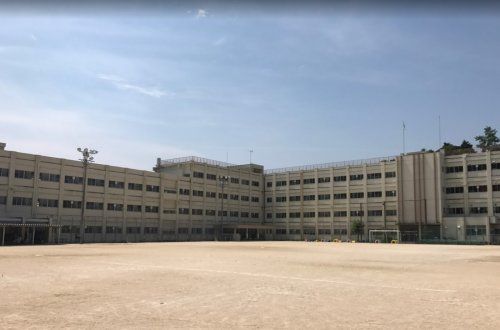 広島市立安東小学校の画像