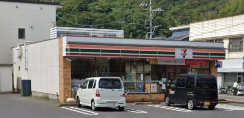 セブンイレブン 呉仁方桟橋通店の画像