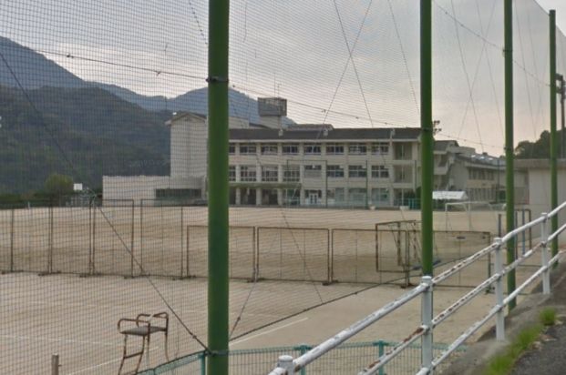 広島市立瀬野川東中学校の画像