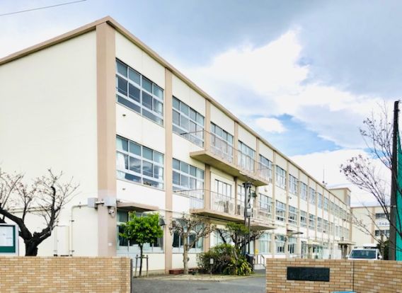 茅ヶ崎市立松浪中学校の画像