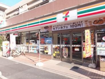 セブンイレブン 文京水道1丁目店の画像