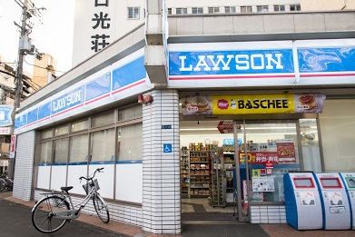 ローソン 萩之茶屋一丁目店の画像