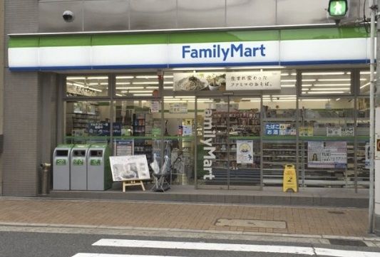 ファミリーマート 島之内中央店の画像