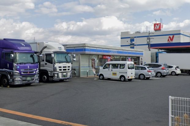 ローソン小牧トラックターミナル店の画像