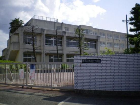 津久野中学校の画像