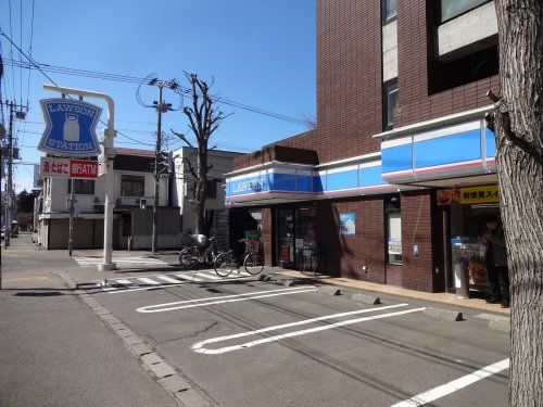 ローソン 札幌南14条西店の画像