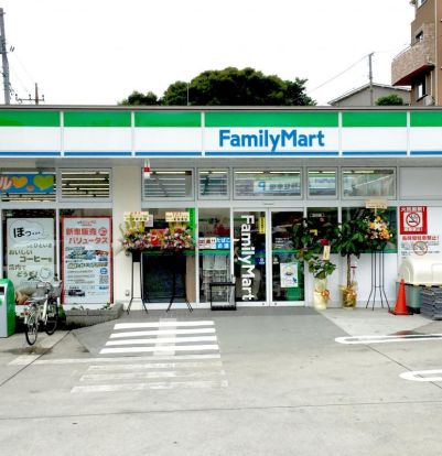 ファミリーマート 横浜駒岡二丁目店の画像