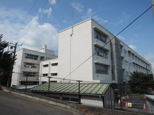 横浜市立南戸塚小学校の画像