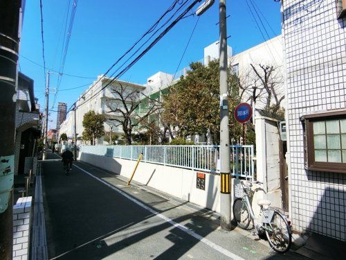 大阪市立中本小学校の画像