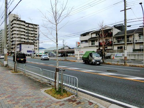 セブンイレブン 山科椥辻東浦町店の画像