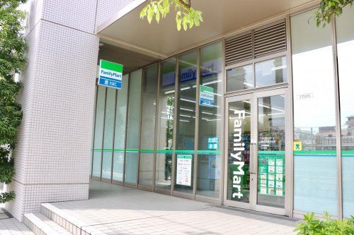 ファミリーマート 東武鉄道本社店の画像