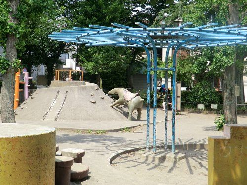 東山児童遊園の画像