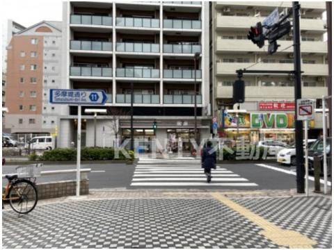 セブンイレブン 蒲田駅前店の画像