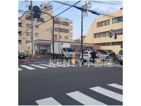 セブンイレブン 大田区千鳥町駅前店の画像