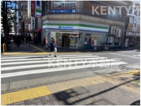 ファミリーマート 小浦大森駅前店の画像