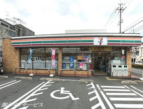 セブンイレブン 大阪田川3丁目店の画像