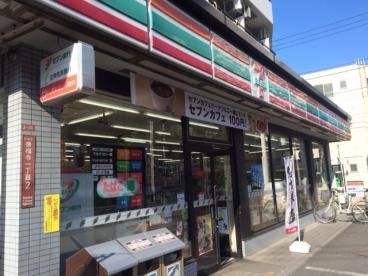 セブンイレブン 善福寺店の画像