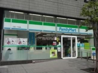 ファミリーマート 三田一丁目店の画像