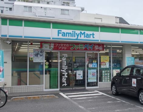 ファミリーマート 町屋八丁目店の画像