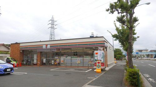 セブンイレブン 柳沢店の画像