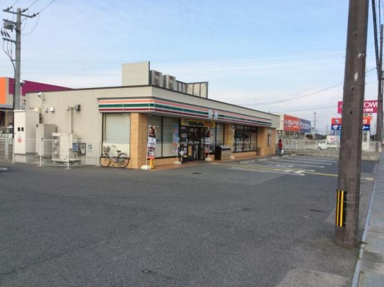 セブンイレブン 野洲中主店の画像