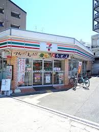 セブンイレブン 大阪岸里東1丁目店の画像