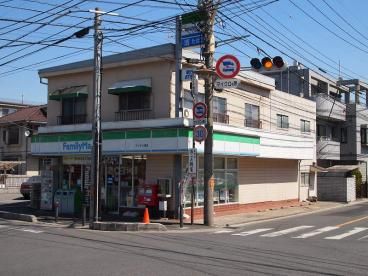 ファミリーマート アイダ八潮店の画像