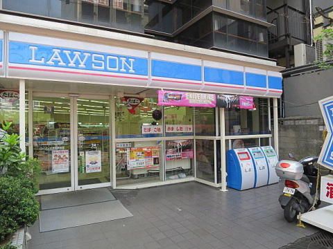 ローソン 大井町駅前店の画像