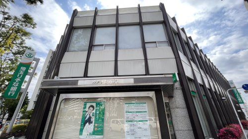 埼玉りそな銀行 新所沢支店の画像