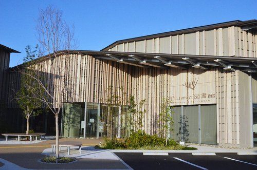 守山市立図書館の画像