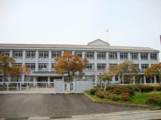 明富中学校の画像