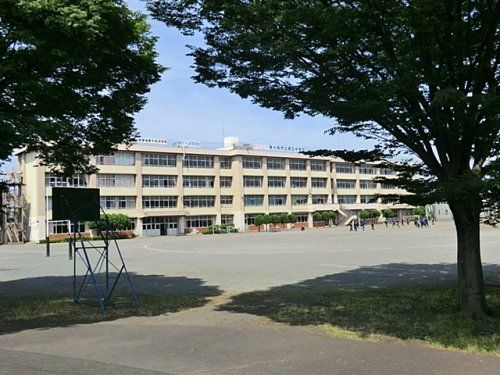 東大和市立　第五中学校の画像