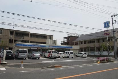 ローソン 市川塩焼五丁目店の画像